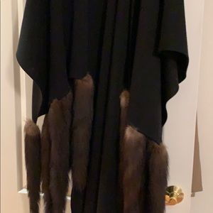 Ladies black wool shawl with fisher tails 12 tails
